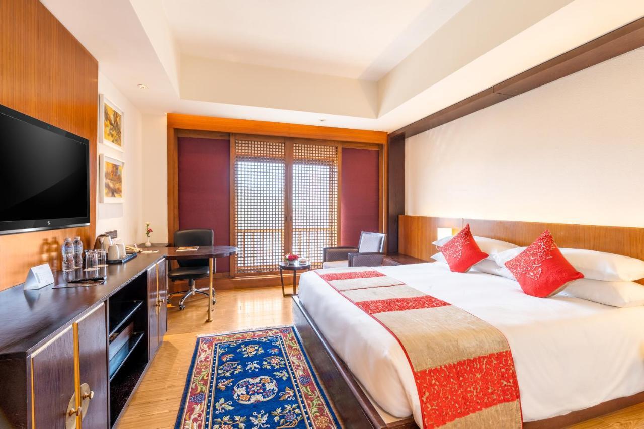 The Soaltee Kathmandu Hotel Exterior photo