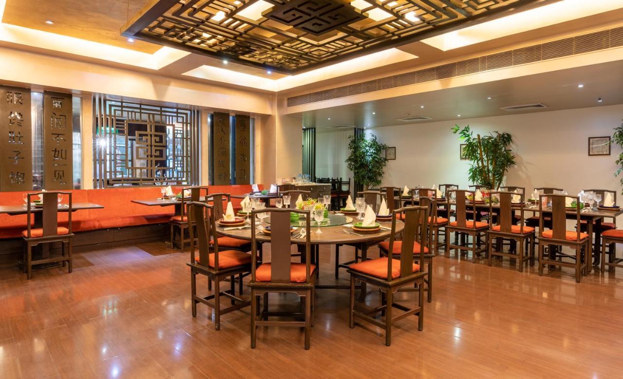 The Soaltee Kathmandu Hotel Exterior photo