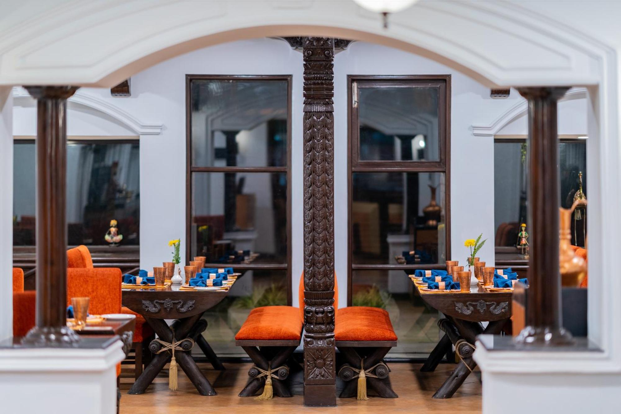 The Soaltee Kathmandu Hotel Exterior photo