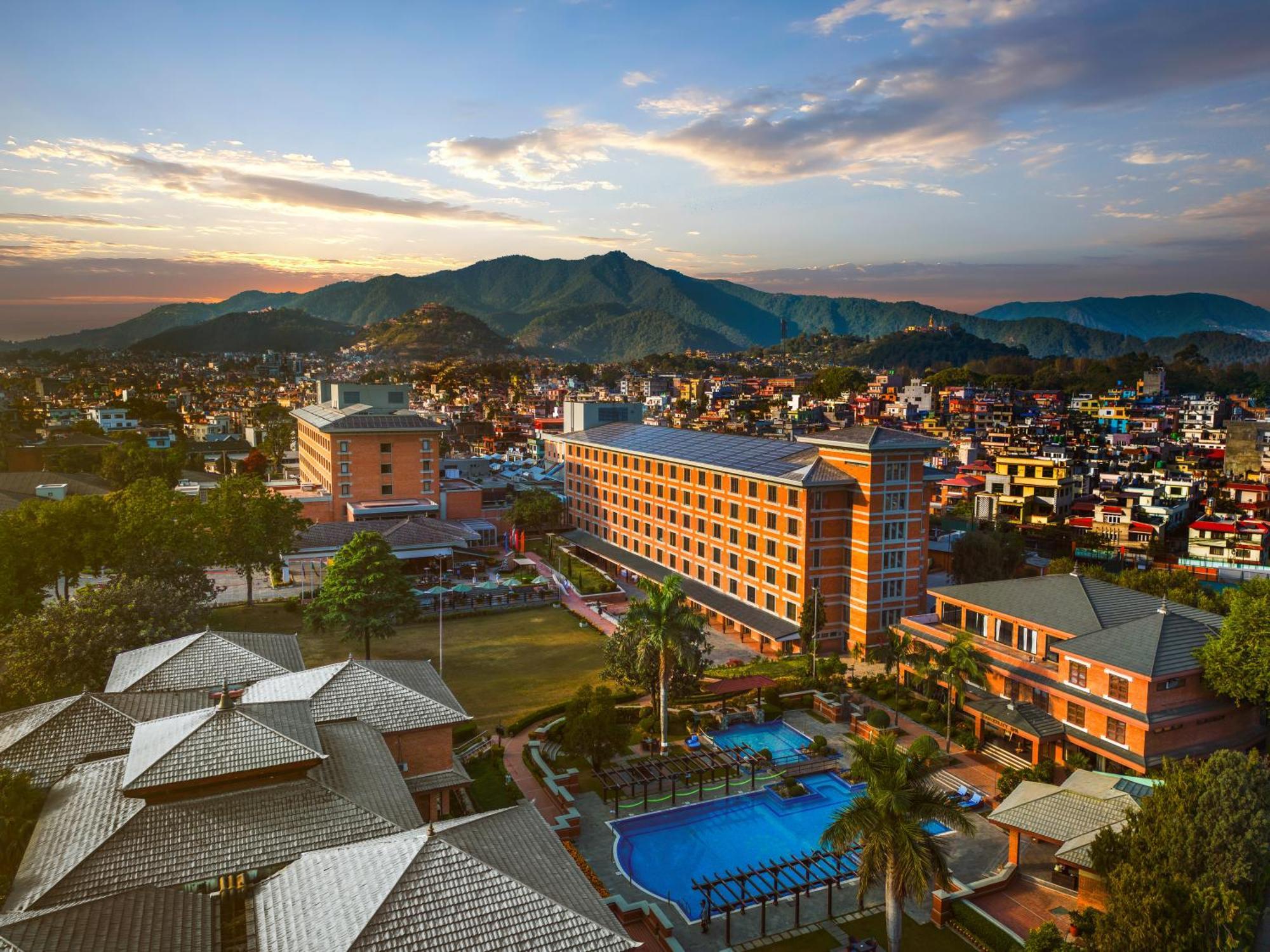 The Soaltee Kathmandu Hotel Exterior photo